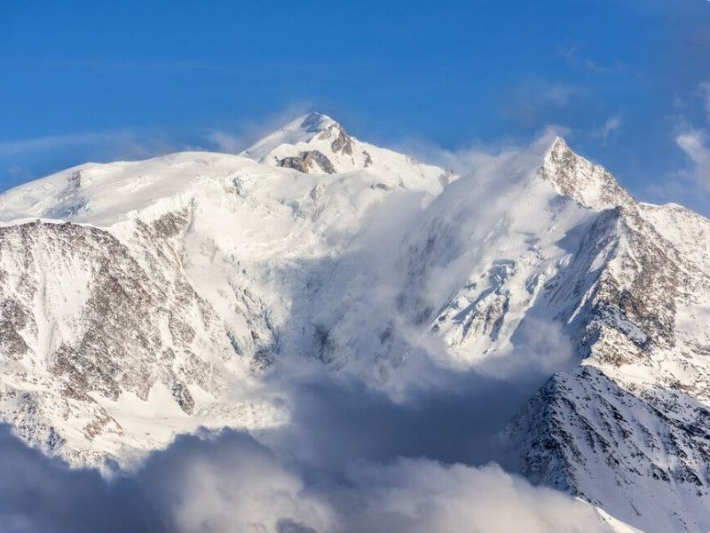 Mùa đông ở dãy núi cao nhất Châu Âu