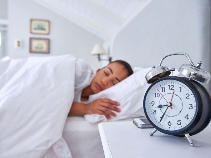 Chuẩn bị cơ thể thích nghi với múi giờ Đức