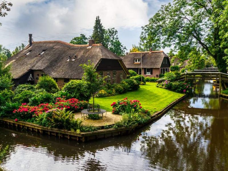 Làng Giethoorn - “Venice của Hà Lan”