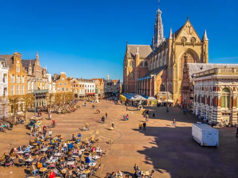 Quảng trường Grote Markt