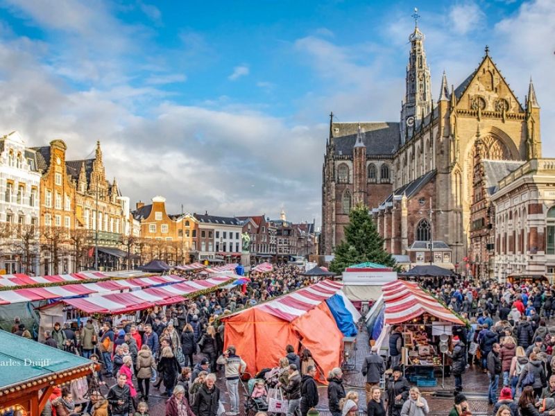 Phố mua sắm Haarlem Hà Lan