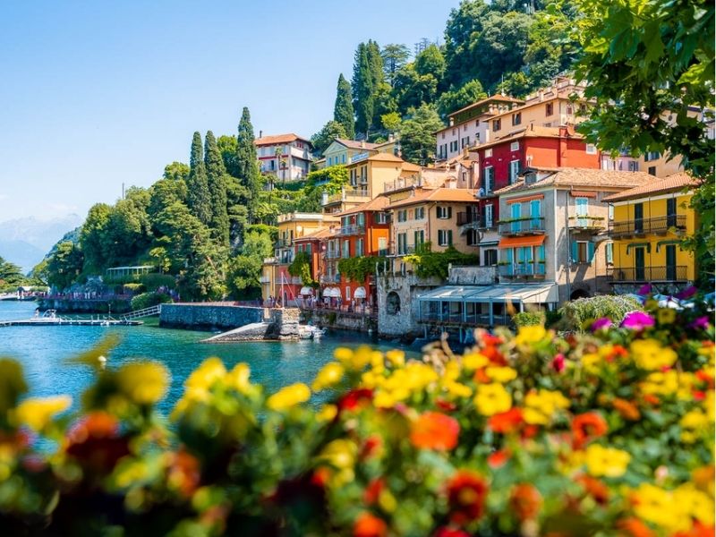 Varenna – Vẻ đẹp cổ kính và lãng mạn